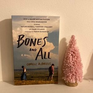 Bones and all by Camille DeAngelis paperback